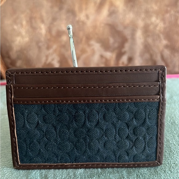COACH 🤎🖤 card case unisex like new condition - Picture 6 of 11